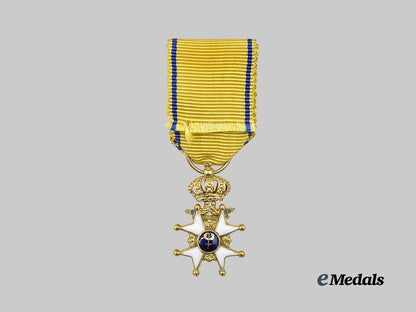sweden,_kingdom._an_order_of_the_sword,_miniature_i_class_knight_in_gold_e_medals__m0704-87_4