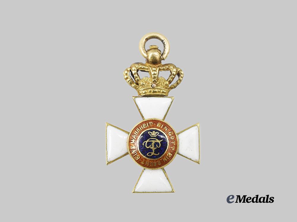 oldenburg,_grand_duchy._a_house_and_merit_order_of_peter_frederick_ludwing,_miniature_knight_in_gold_e_medals__m0704-91_2