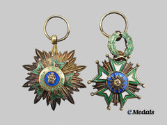 Persia, Dynasty. An Order of the Crown, Miniature Grand Cross Set