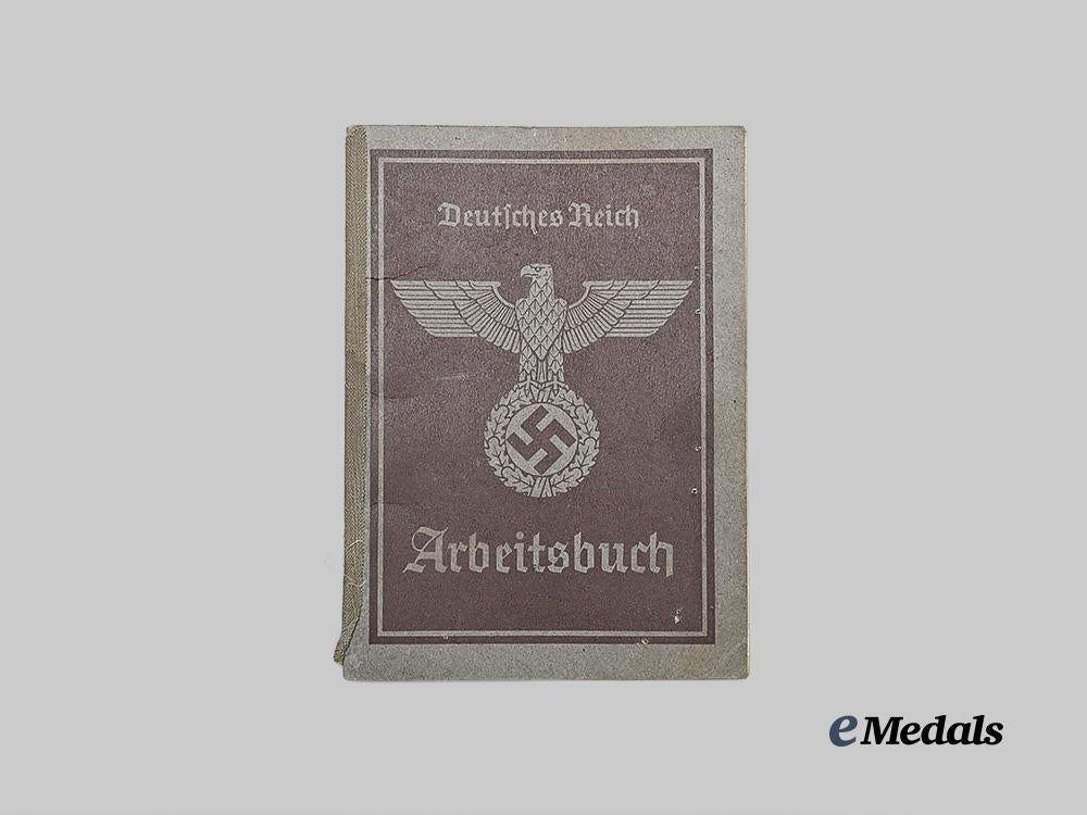 germany,_third_reich._a_mixed_lot_of_arbeitsbücher_to_vienna_region_wartime_workers_e_medals__m0704-95_16