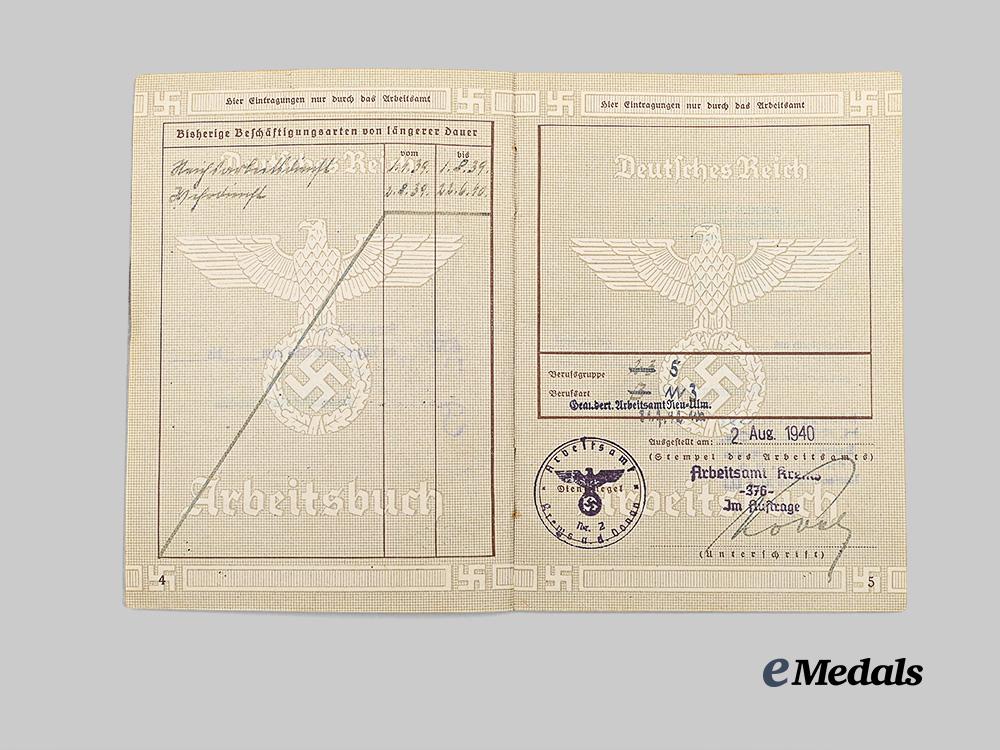 germany,_third_reich._a_mixed_lot_of_arbeitsbücher_to_vienna_region_wartime_workers_e_medals__m0704-95_19