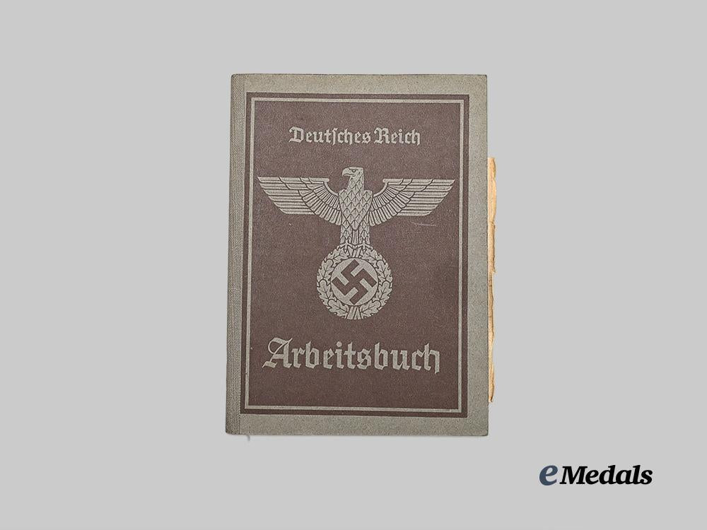 germany,_third_reich._a_mixed_lot_of_arbeitsbücher_to_vienna_region_wartime_workers_e_medals__m0704-96_17