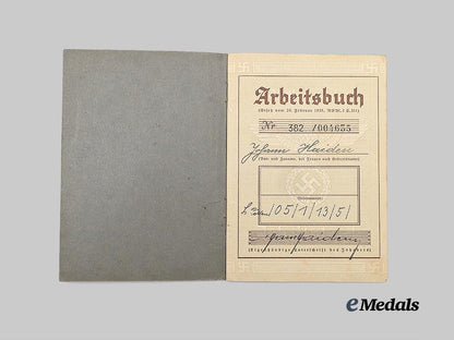 germany,_third_reich._a_mixed_lot_of_arbeitsbücher_to_vienna_region_wartime_workers_e_medals__m0704-96_24