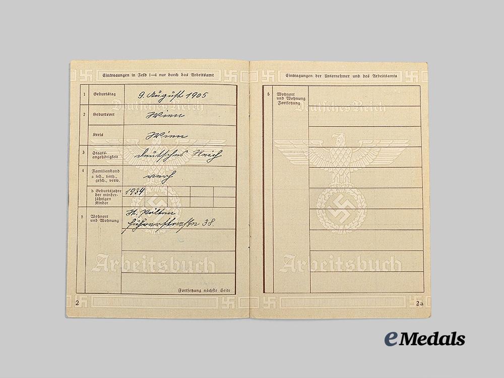 germany,_third_reich._a_mixed_lot_of_arbeitsbücher_to_vienna_region_wartime_workers_e_medals__m0704-96_25