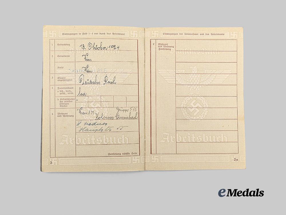 germany,_third_reich._a_mixed_lot_of_arbeitsbücher_to_vienna_region_wartime_workers_e_medals__m0704-96_9