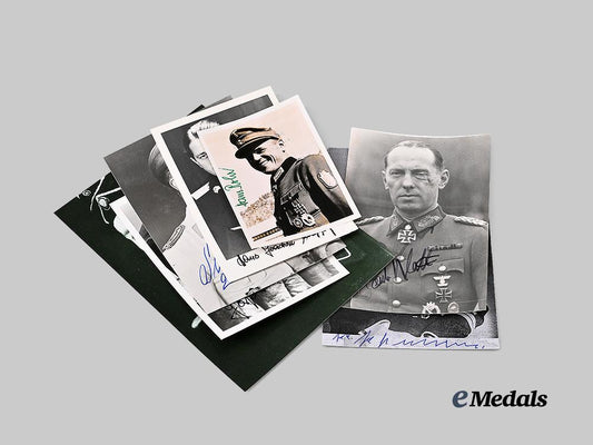 germany,_wehrmacht._a_mixed_lot_of_postwar_knight’s_cross_recipient_photos,_with_signatures_e_medals__m0706-11-_i_n_t_r_o_3