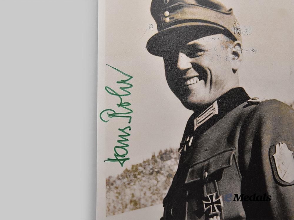 germany,_wehrmacht._a_mixed_lot_of_postwar_knight’s_cross_recipient_photos,_with_signatures_e_medals__m0706-11_13