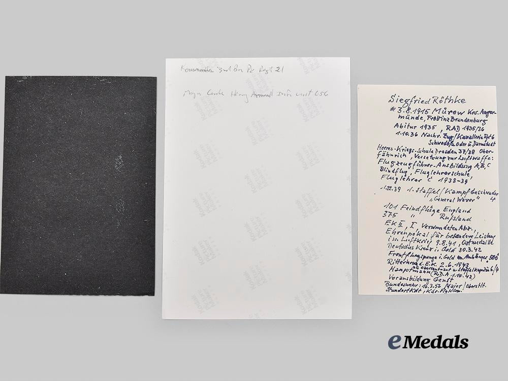 germany,_wehrmacht._a_mixed_lot_of_postwar_knight’s_cross_recipient_photos,_with_signatures_e_medals__m0706-11_6