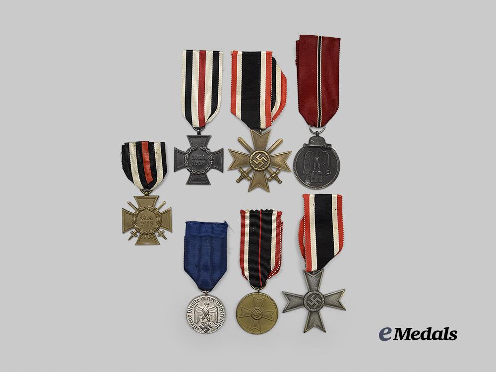 germany,_wehrmacht._a_mixed_lot_of_service_awards_e_medals__m0706-4_2