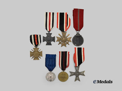 germany,_wehrmacht._a_mixed_lot_of_service_awards_e_medals__m0706-4_2