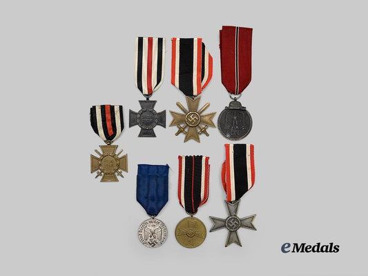 germany,_wehrmacht._a_mixed_lot_of_service_awards_e_medals__m0706-4_2