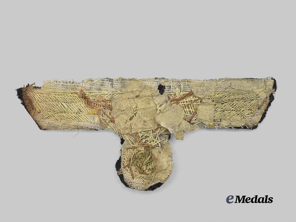 germany,_kriegsmarine._an_officer’s_breast_eagle_e_medals__m0706-9_3