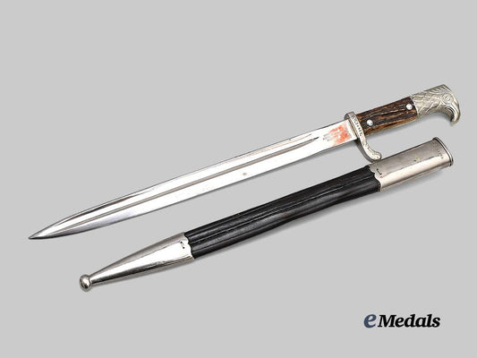 germany,_ordnungspolizei._a_schutzpolizei_berlin_dress_bayonet,_long_version,_by_weyersberg,_kirschbaum&_cie_e_medals__m0711-12_4