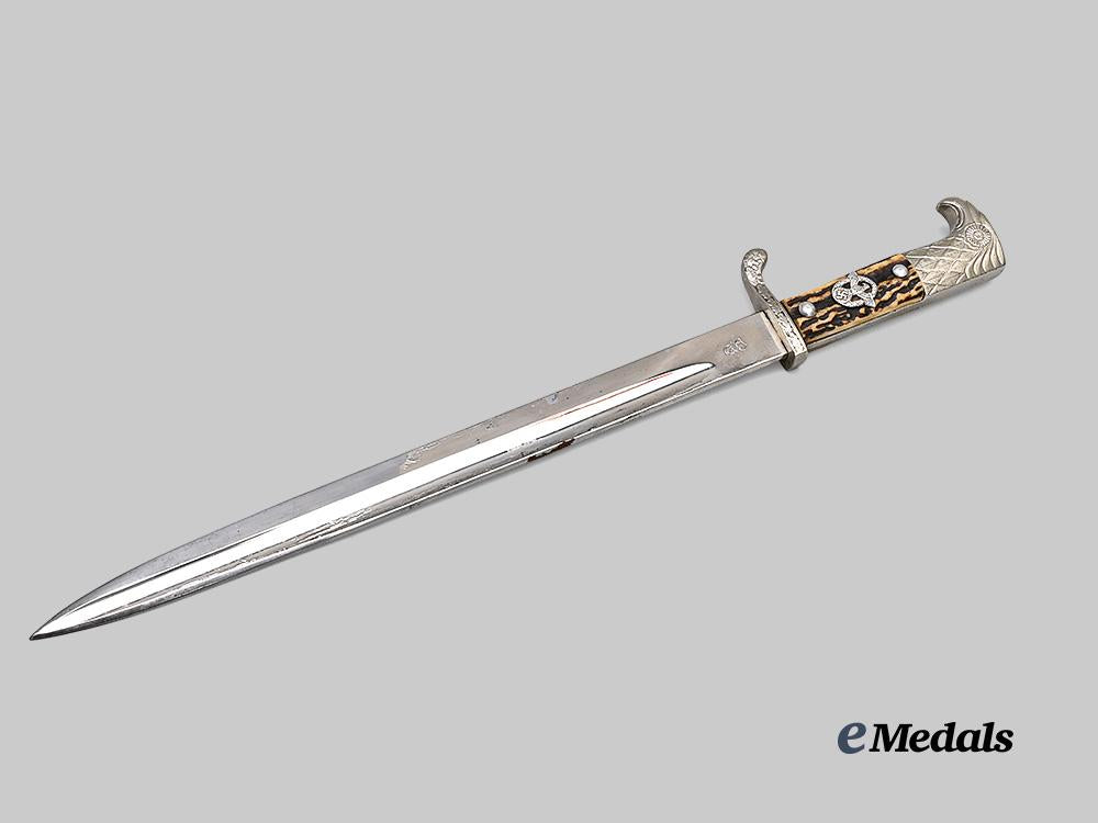 germany,_ordnungspolizei._a_schutzpolizei_berlin_dress_bayonet,_long_version,_by_weyersberg,_kirschbaum&_cie_e_medals__m0711-12_6
