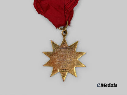 united_kingdom._a1917_for_services_on_the_s._s._vulture_medal_to_j._nicol,_by_fattorini&_sons,_bradford,_in_gold_e_medals__m0711-1_5