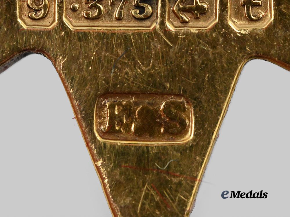 united_kingdom._a1917_for_services_on_the_s._s._vulture_medal_to_j._nicol,_by_fattorini&_sons,_bradford,_in_gold_e_medals__m0711-1_6