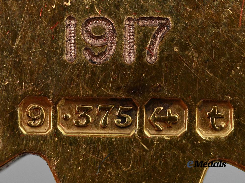 united_kingdom._a1917_for_services_on_the_s._s._vulture_medal_to_j._nicol,_by_fattorini&_sons,_bradford,_in_gold_e_medals__m0711-1_7