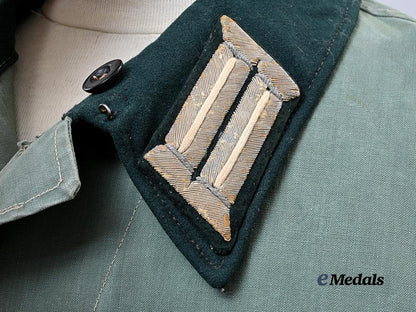 germany,_heer._an_infantry_hauptmann_summer_field_tunic_e_medals__m0711-23_10