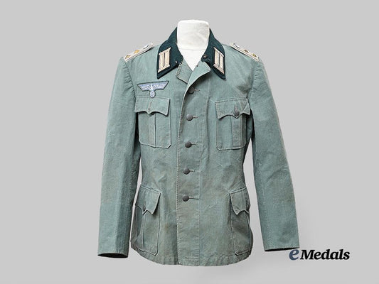 germany,_heer._an_infantry_hauptmann_summer_field_tunic_e_medals__m0711-23_2