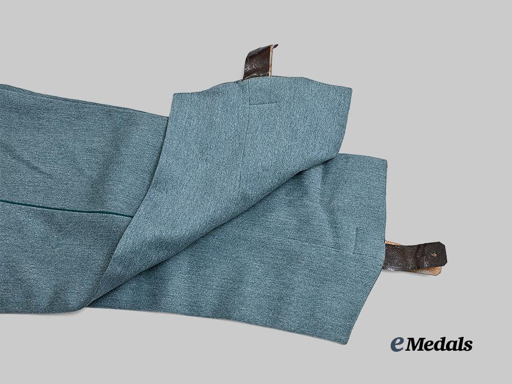 germany,_imperial._a_jäger_zu_pferde_regiment_nr.5_uniform_group,_owner-_attributed,_by_eduard_kühne_e_medals__m0711-3-3_9