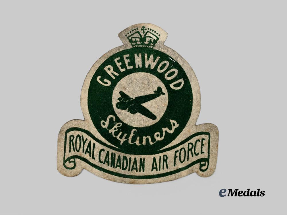 canada,_commonwealth._a_lot_of_second_war_and_post_war_r_c_a_f_patches_e_medals__m0711-9_15