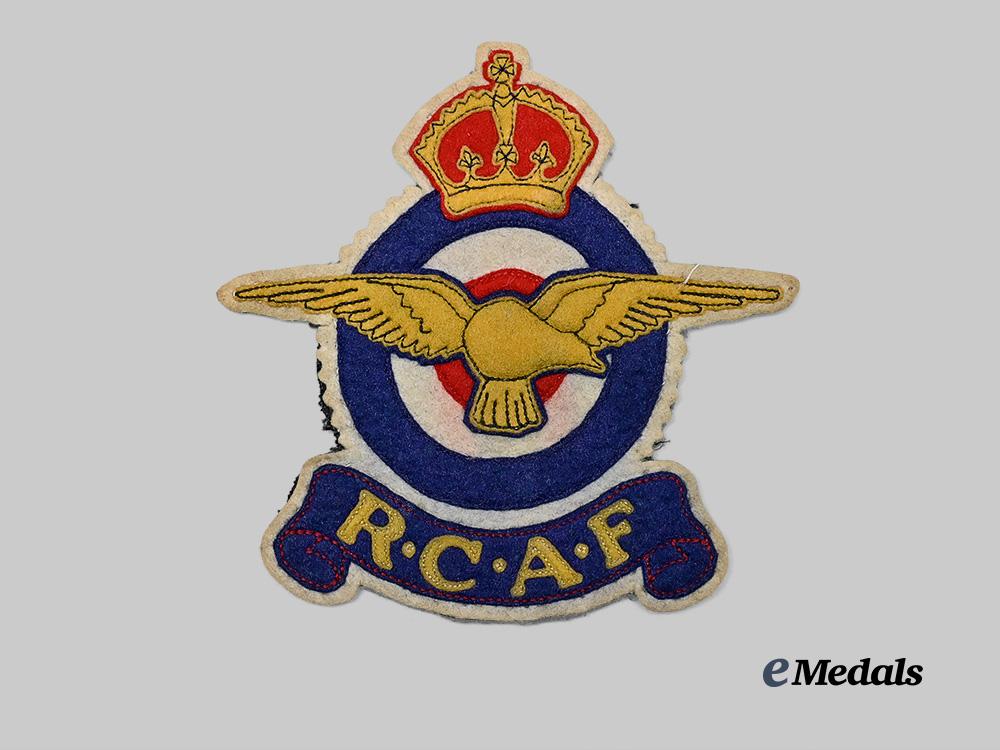 canada,_commonwealth._a_lot_of_second_war_and_post_war_r_c_a_f_patches_e_medals__m0711-9_5