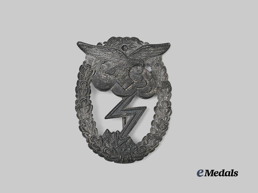 germany,_luftwaffe._a_ground_assault_badge,_by_arno_wallpach_e_medals__m0713-6_2