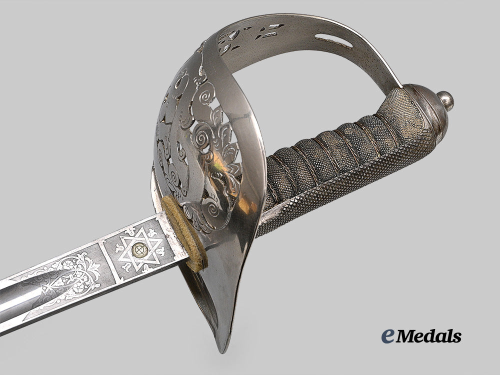 united_kingdom._a_george_v1897_pattern_infantry_officer’s_sword_e_medals__m0714-10_7