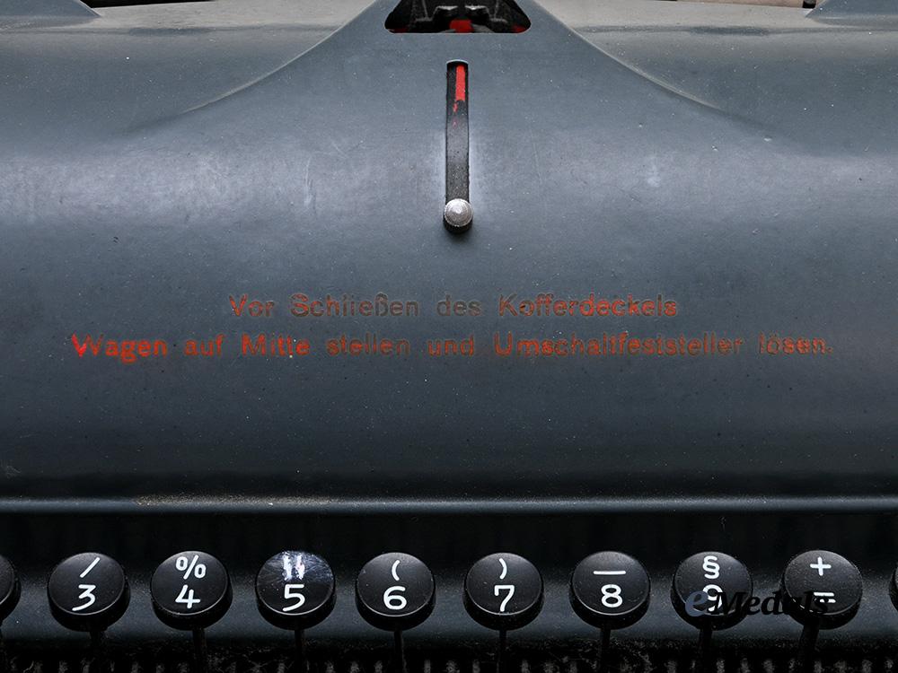 germany,_s_s._an_olympia_robust_typewriter_with_runic_key,_c.1944_e_medals__m0714-5_5