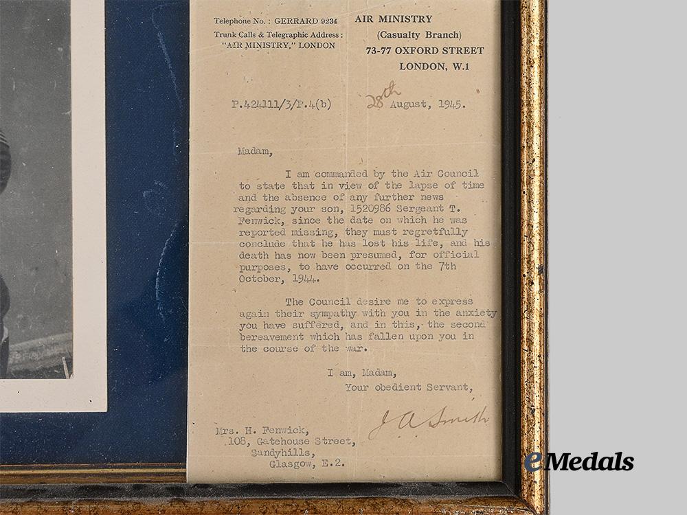 united_kingdom._a_pair_of_framed_father&_son_casualty_medal_groupings_e_medals__m0717-101_3