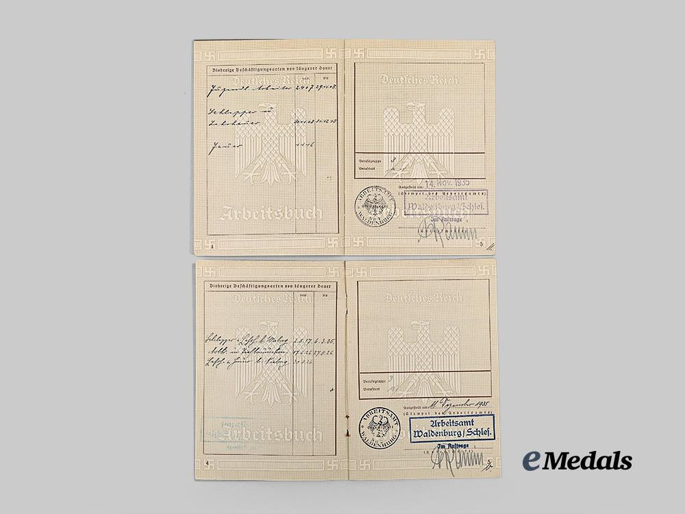 germany,_imperial;_third_reich._a_lot_of_photos,_stamps,_currency,_and_documents_e_medals__m0717-11_10