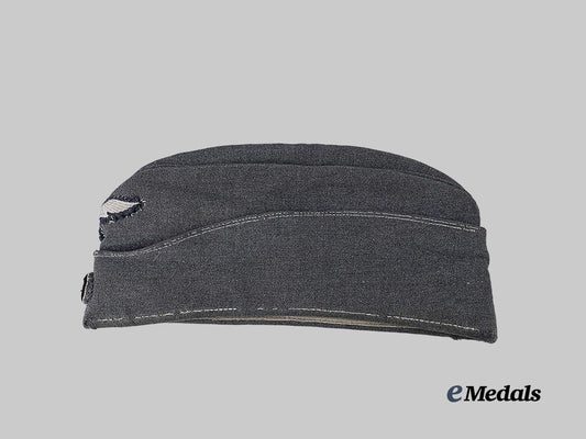 germany,_luftwaffe._a_field_cap_for_enlisted_ranks,_late-_war_issue_e_medals__m0717-12_3