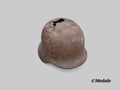 germany,_heer._an_m40_stahlhelm_shell,_relic_condition_e_medals__m0717-14_3