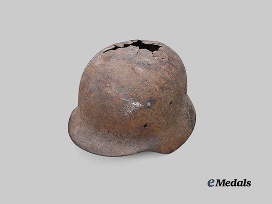germany,_heer._an_m40_stahlhelm_shell,_relic_condition_e_medals__m0717-14_4