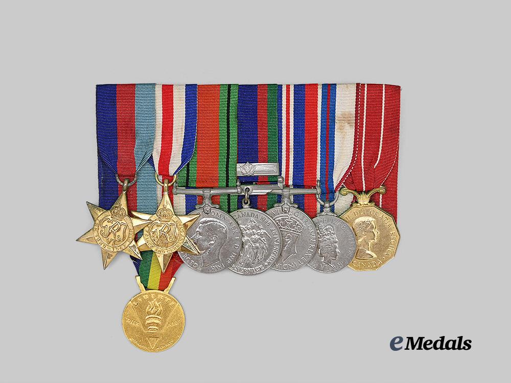 canada,_commonwealth._a_d-_day_group_e_medals__m0717-17_2