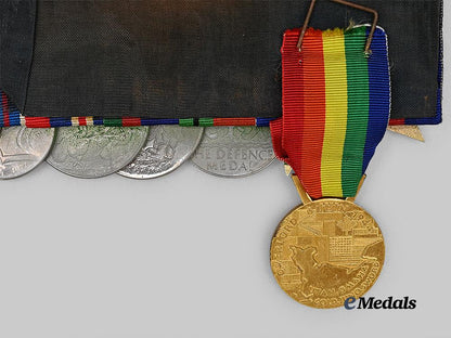 canada,_commonwealth._a_d-_day_group_e_medals__m0717-17_7
