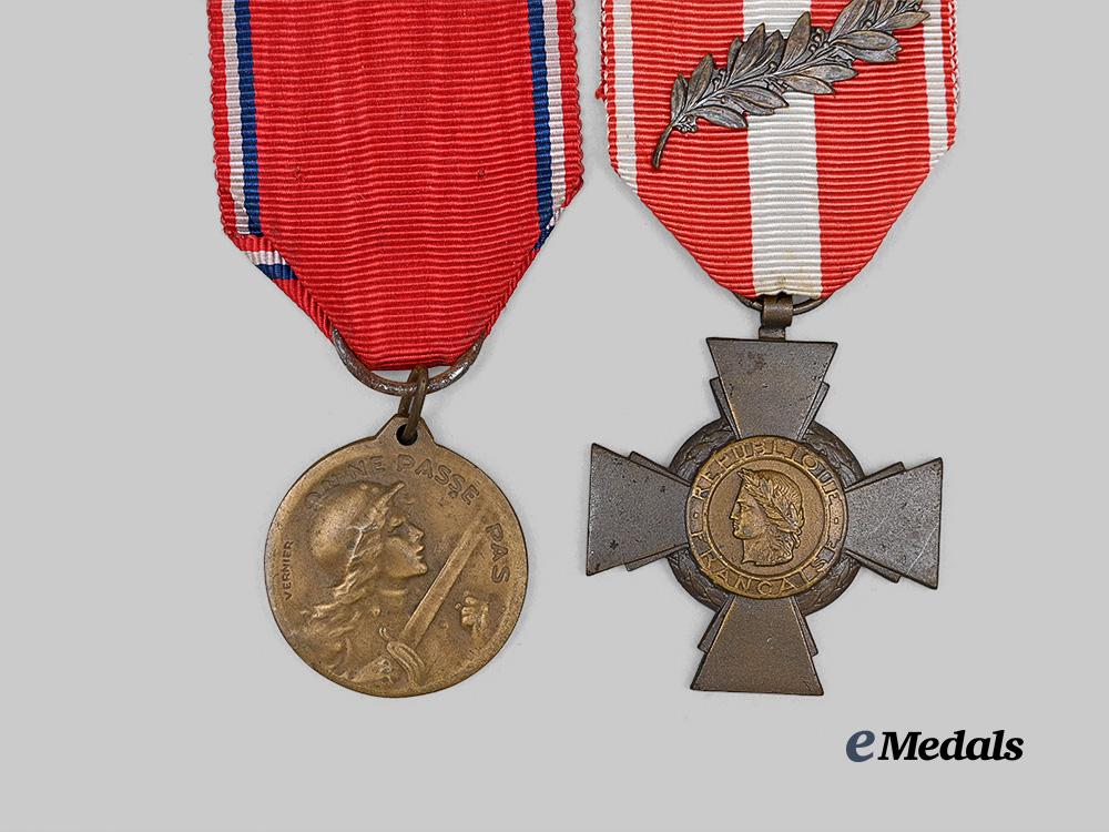 france,_republic._a_lot_of_five_medals&_decorations_e_medals__m0717-23_7
