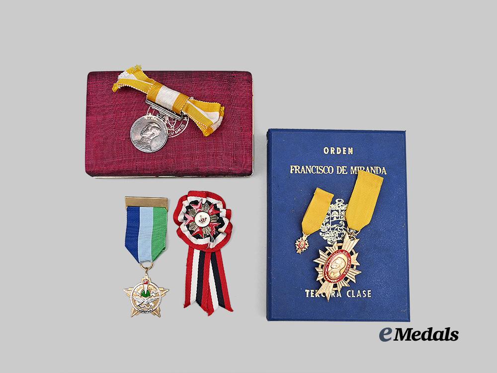 international._a_lot_of_four_orders&_medals_e_medals__m0717-25_4