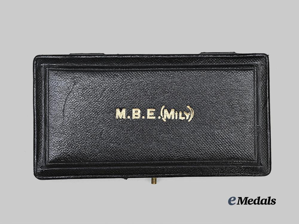 united_kingdom._a_member_of_the_british_empire(_m._b._e.),_military_division,1929_e_medals__m0717-27_2