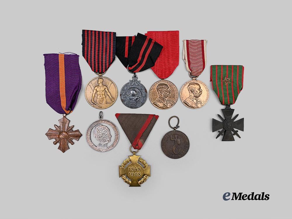 europe._a_lot_of_medals&_decorations_e_medals__m0717-28_4