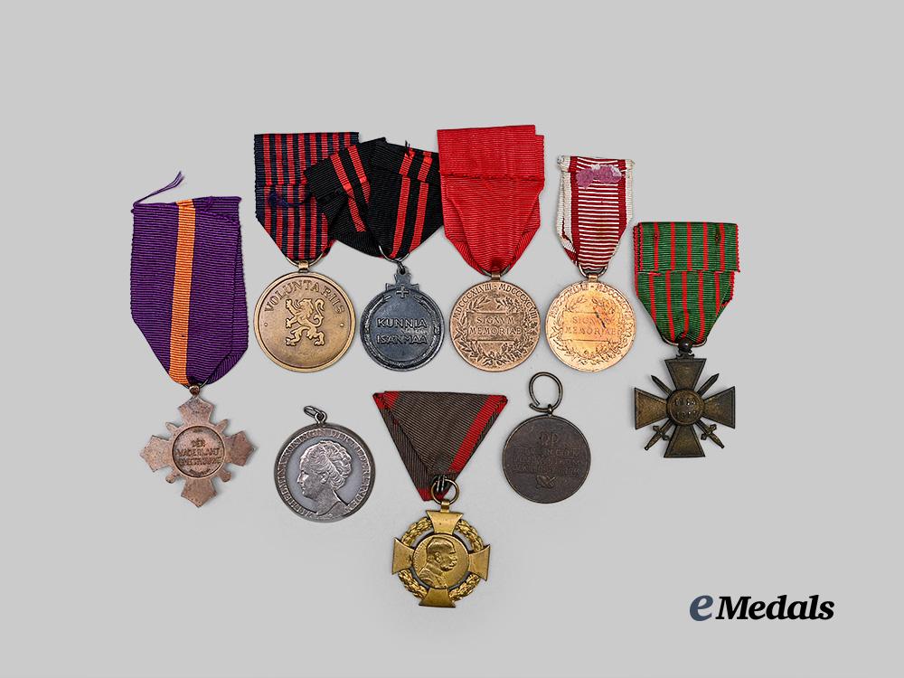 europe._a_lot_of_medals&_decorations_e_medals__m0717-28_5