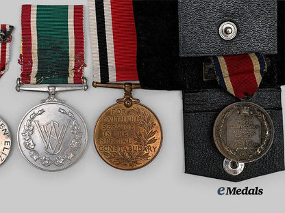 united_kingdom._a_lot_of_five_medals&_awards_e_medals__m0717-46_10