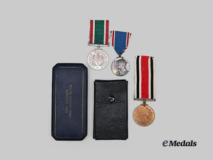 united_kingdom._a_lot_of_five_medals&_awards_e_medals__m0717-46_2