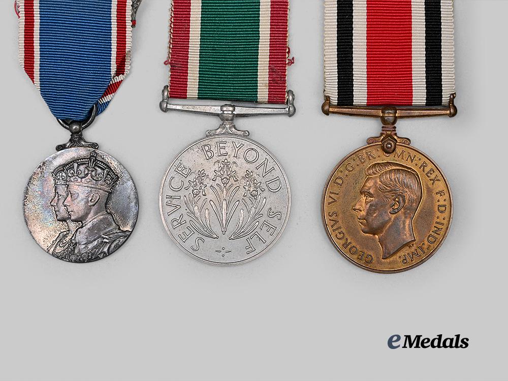 united_kingdom._a_lot_of_five_medals&_awards_e_medals__m0717-46_6