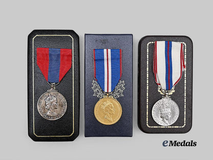 canada,_commonwealth._three_commemorative_awards_e_medals__m0717-60_4