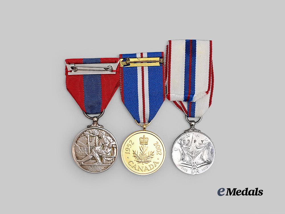canada,_commonwealth._three_commemorative_awards_e_medals__m0717-60_8