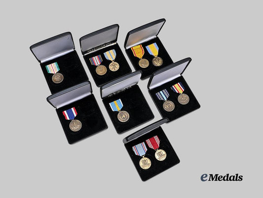 united_states._a_lot_of_campaign&_service_decorations_e_medals__m0717-64_3