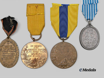 germany,_imperial._lot_of_awards_for_first_world_war_and_civil_service_e_medals__m0717-6_8