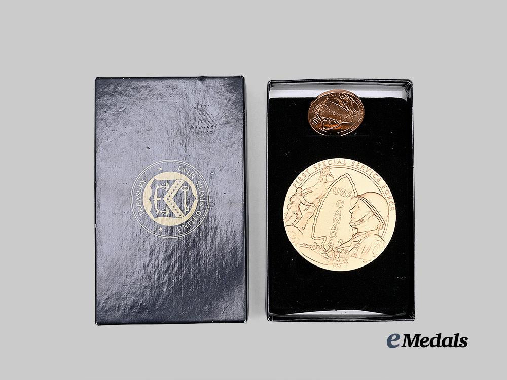 united_states._a_first_special_service_force_table_medal_e_medals__m0717-81_3