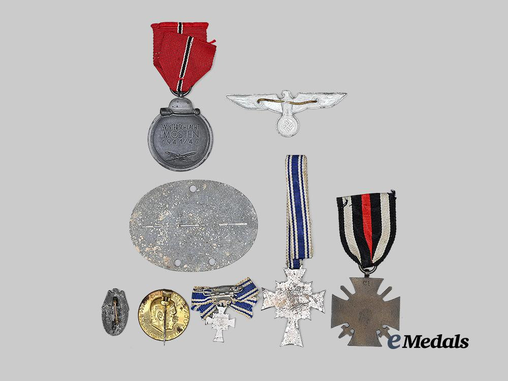 germany,_third_reich._a_lot_of_awards_and_badges_e_medals__m0717-8_6